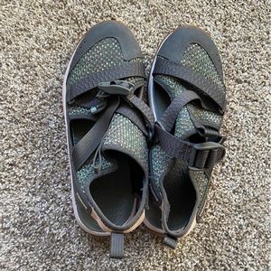 Chaco odyssey sandal size 9 in Wax Iron
